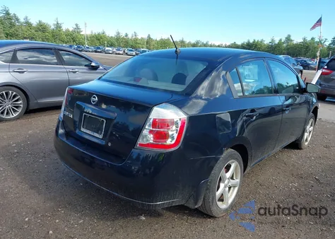 2008 Nissan Sentra 2.0S z USA, uszkodzony, nr VIN 3N1AB61EX8L756335